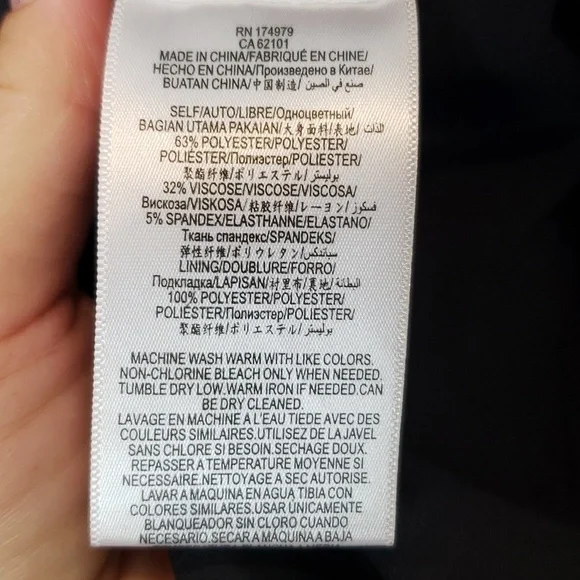 BCBGMaxAzria Abrielle Sleeveless Peplum Top Small Black New - Picture 8 of 9